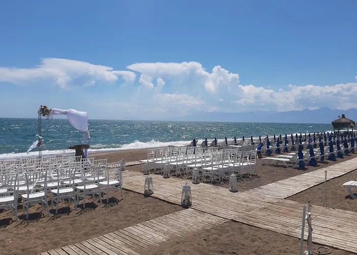 Pine & Ocean Breeze Lara Antalya